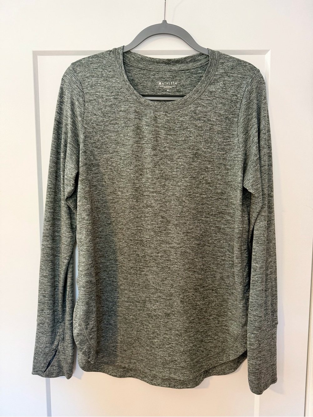 Athleta Women’s Long-Sleeve Heathered Greyish Green Performance Tee